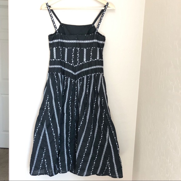 Rabbit Rabbit Rabbit Dress - Picture 4 of 5